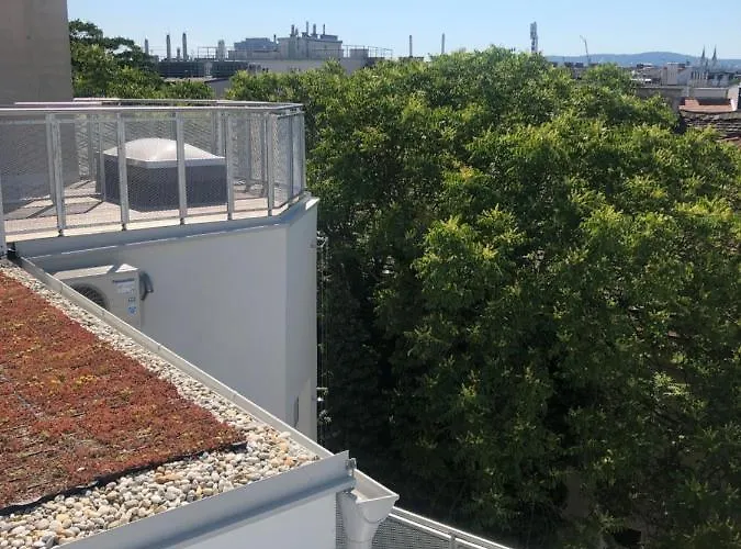 Апартаменти Augartenblick Penthaus 16 *