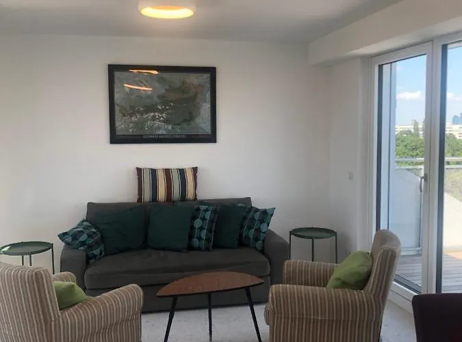 Апартаменти Augartenblick Penthaus 16 *